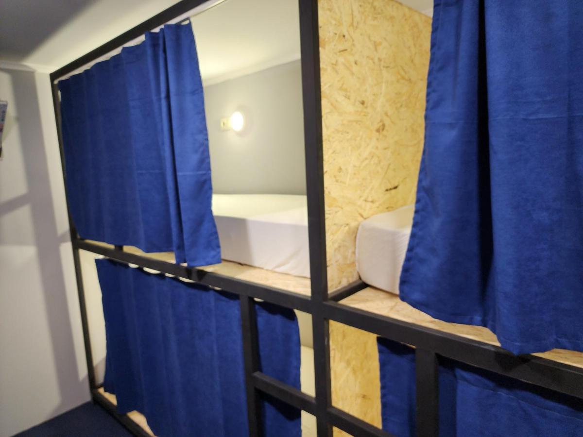 Gala Hostel Тбилиси Екстериор снимка